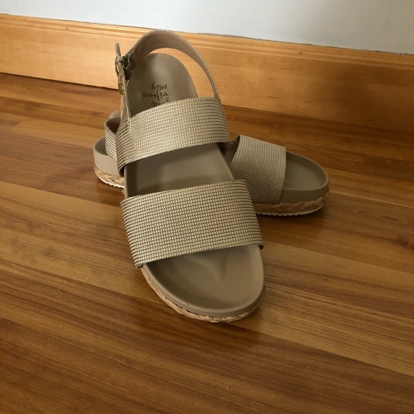 dr scholl's peace out sandal